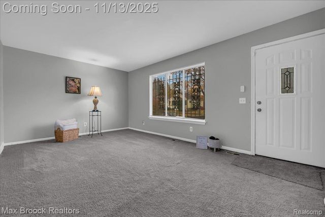 306 W Bishop Avenue, Flint, MI 48505