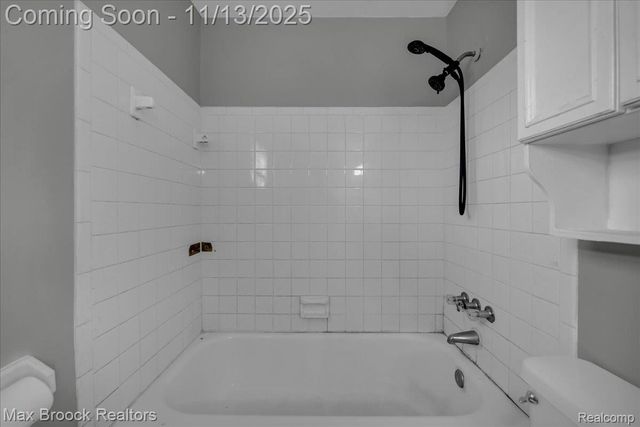 306 W Bishop Avenue, Flint, MI 48505