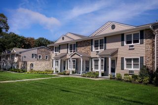 65 Island Boulevard 65D, Bohemia, NY 11716