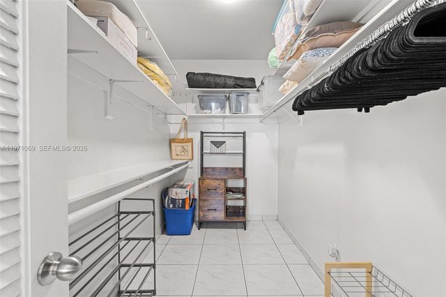 1601 S Ocean Dr 104, Hollywood, FL 33019