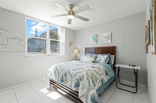 1601 S Ocean Dr 104, Hollywood, FL 33019