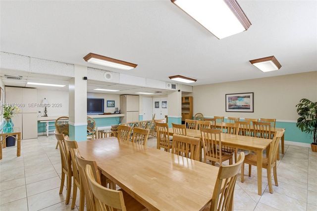 1601 S Ocean Dr 104, Hollywood, FL 33019