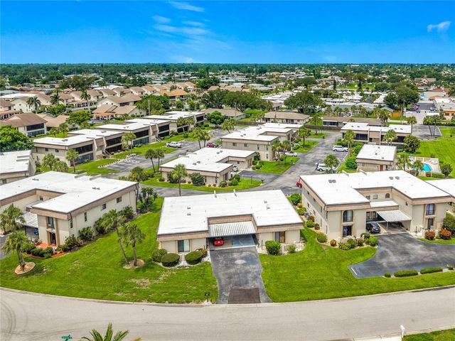 1716 LAKESIDE DRIVE 1714B, Venice, FL 34293