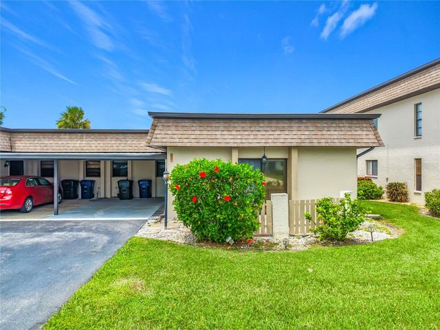 1716 LAKESIDE DRIVE 1714B, Venice, FL 34293