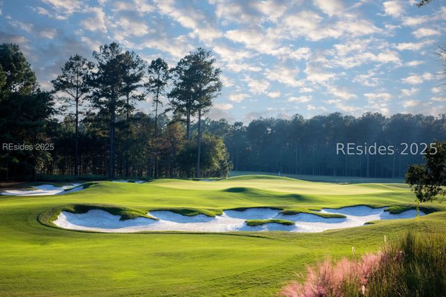 4860 Azalea Dr, Hardeeville, SC 29927