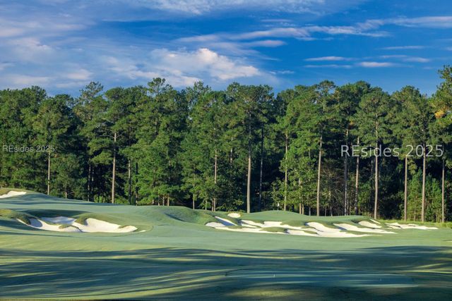 4860 Azalea Dr, Hardeeville, SC 29927