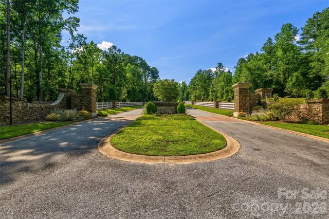 4551 Lake Adger Parkway, Mill Spring, NC 28756