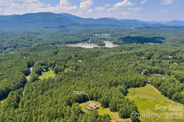 4551 Lake Adger Parkway, Mill Spring, NC 28756