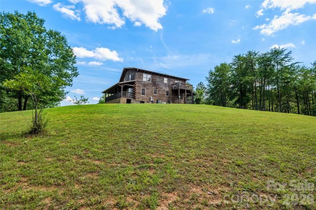4551 Lake Adger Parkway, Mill Spring, NC 28756