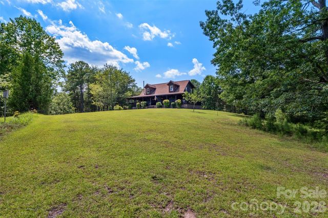 4551 Lake Adger Parkway, Mill Spring, NC 28756