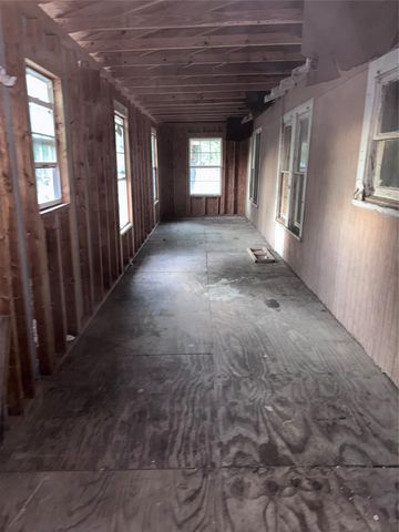 507 King Street, Cuero, TX 77954