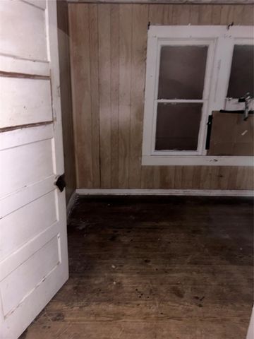 507 King Street, Cuero, TX 77954