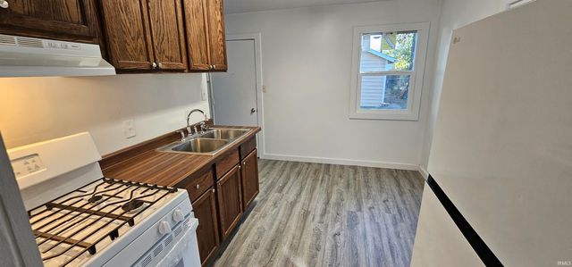 4423 Bowser Avenue, Fort Wayne, IN 46806