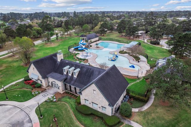 8324 Emerald Meadow Lane, Humble, TX 77396