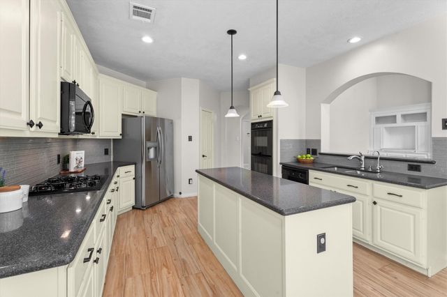 8324 Emerald Meadow Lane, Humble, TX 77396