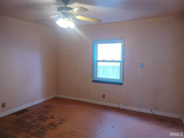 1031 E Mulberry Street, Evansville, IN 47714