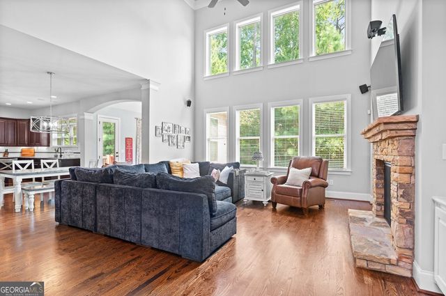 2736 Glenkenchie Court NW, Acworth, GA 30101