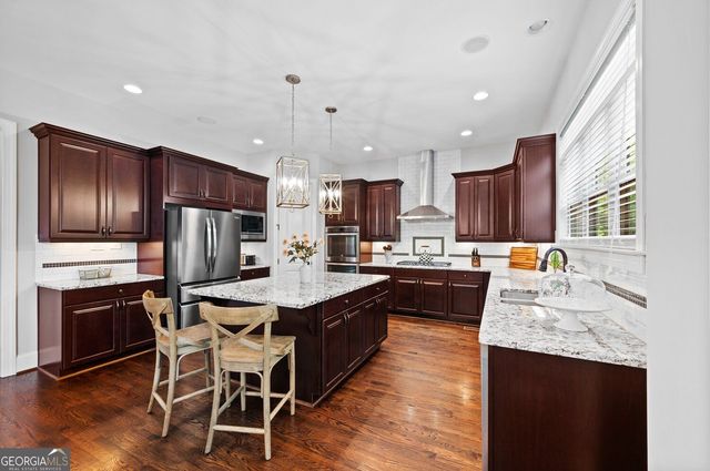 2736 Glenkenchie Court NW, Acworth, GA 30101