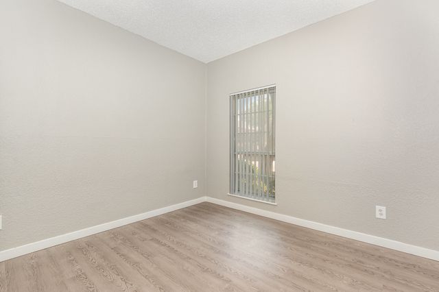 3649 W Northgate Drive 155, Irving, TX 75038