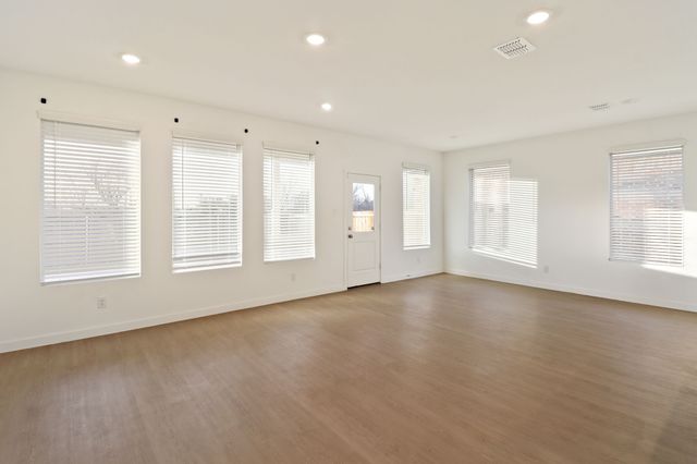 1016 Flameleaf Drive, Princeton, TX 75407