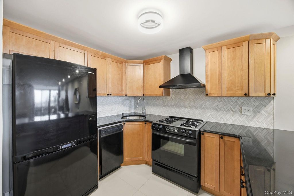84-62 Austin Street C3, Kew Gardens, NY 11415 — photo 4