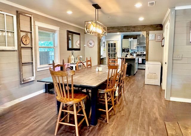 177 Twin Lakes Drive, Defuniak Springs, FL 32433