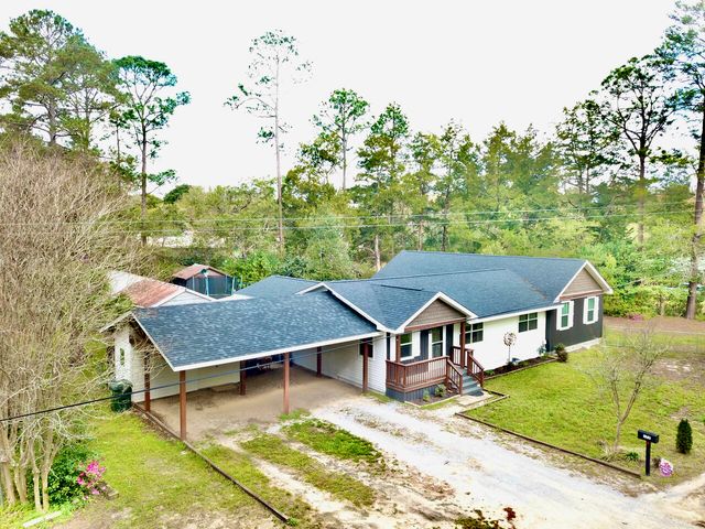 177 Twin Lakes Drive, Defuniak Springs, FL 32433