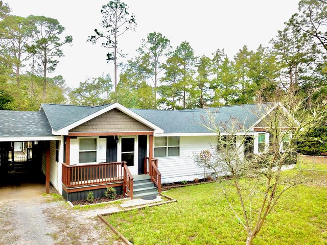 177 Twin Lakes Drive, Defuniak Springs, FL 32433