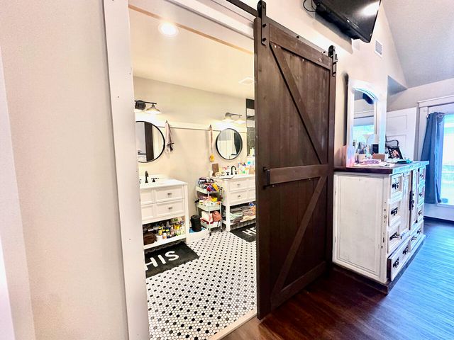 177 Twin Lakes Drive, Defuniak Springs, FL 32433