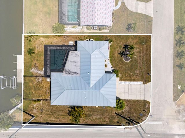200 BELAIRE COURT, Punta Gorda, FL 33950