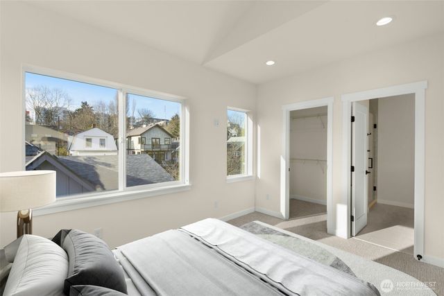 1111 B 26th Avenue, Seattle, WA 98122