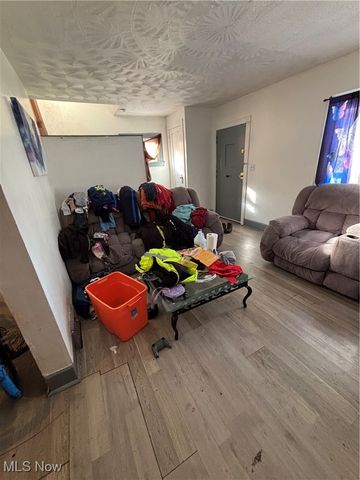 675 Hudson Avenue, Akron, OH 44306