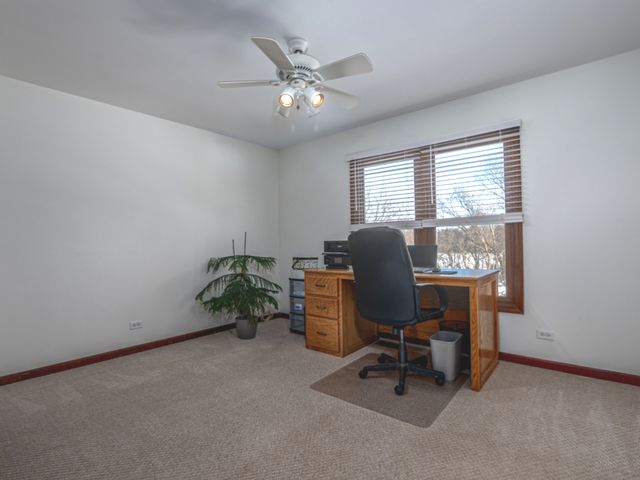 1351 Callen Lane, Des Plaines, IL 60016