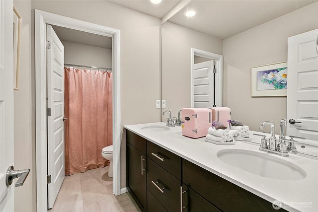 19121 129th Street E, Bonney Lake, WA 98391