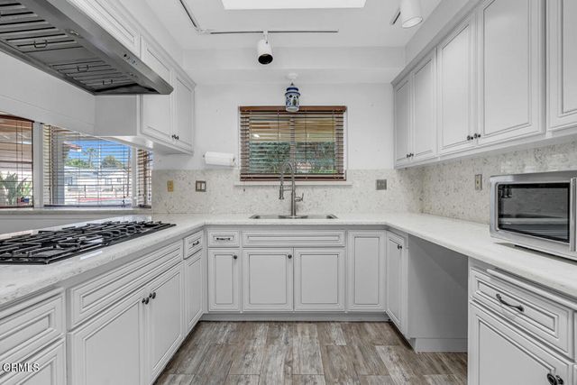 13941 Tyler Street, Los Angeles, CA 91342