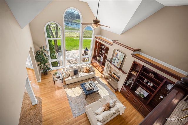 3516 White Eagle Drive, Naperville, IL 60564