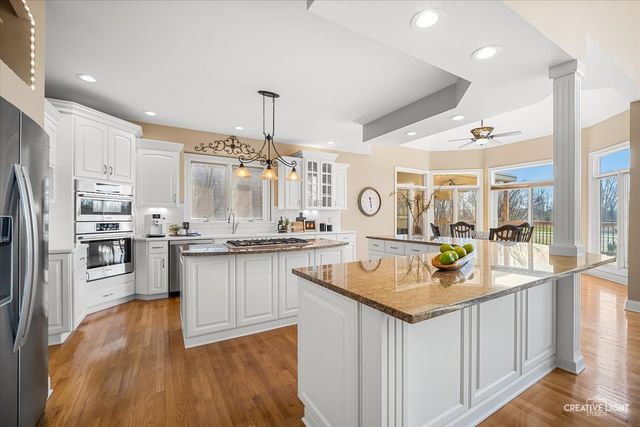 3516 White Eagle Drive, Naperville, IL 60564