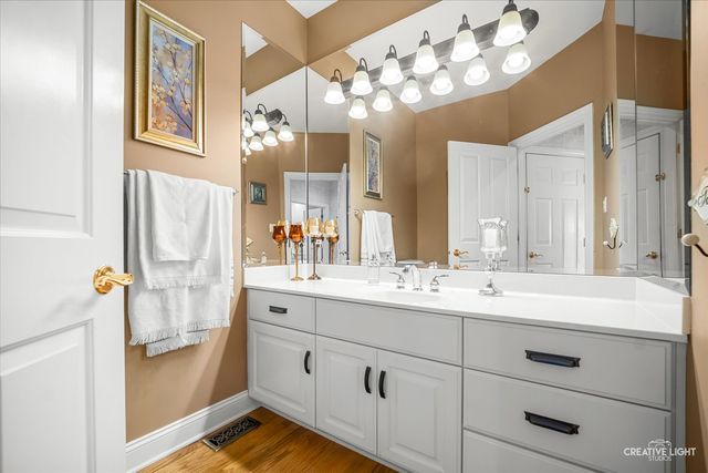 3516 White Eagle Drive, Naperville, IL 60564