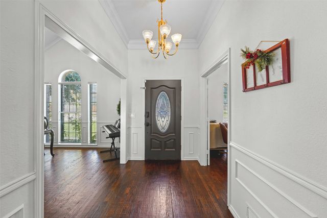 1220 Dentonshire Drive, Carrollton, TX 75007