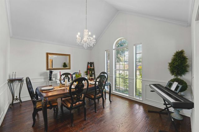 1220 Dentonshire Drive, Carrollton, TX 75007