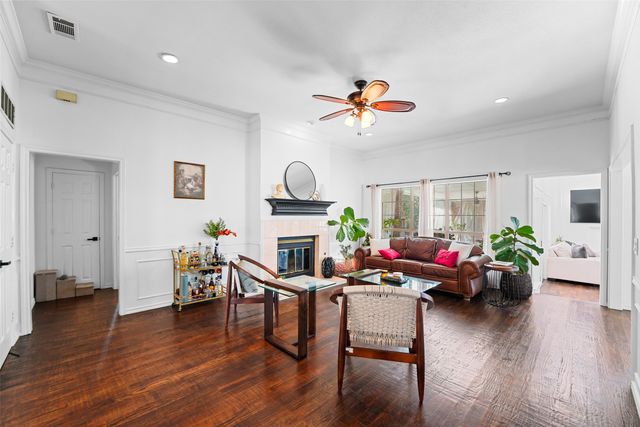 1220 Dentonshire Drive, Carrollton, TX 75007