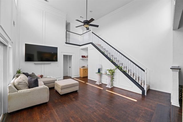 1220 Dentonshire Drive, Carrollton, TX 75007