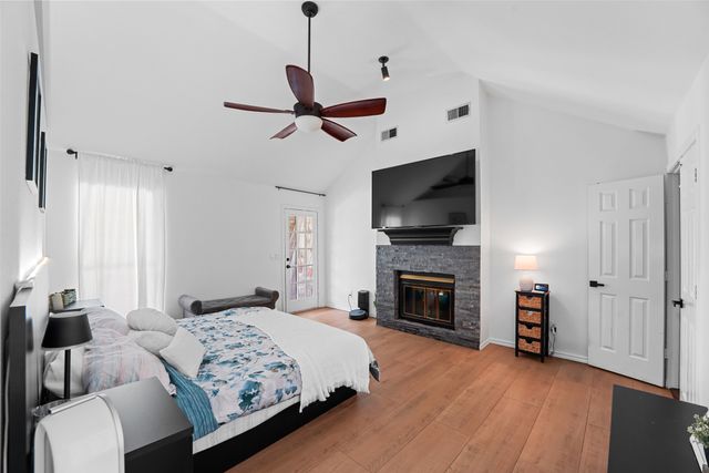 1220 Dentonshire Drive, Carrollton, TX 75007