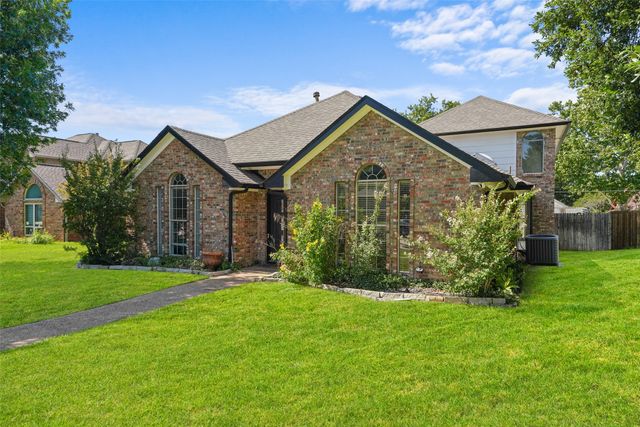 1220 Dentonshire Drive, Carrollton, TX 75007