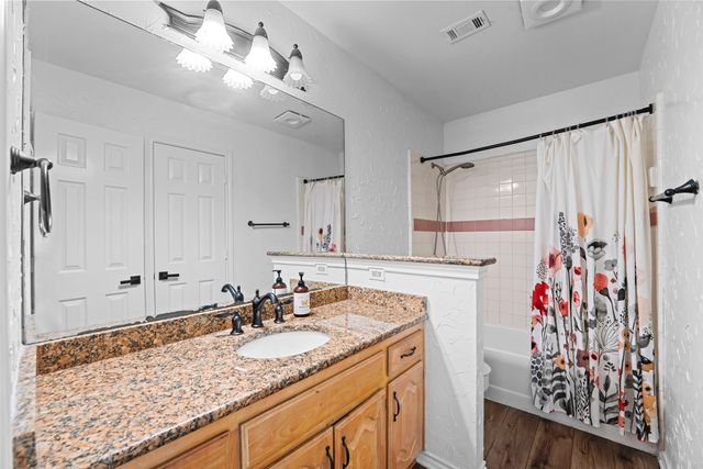 1220 Dentonshire Drive, Carrollton, TX 75007