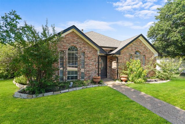 1220 Dentonshire Drive, Carrollton, TX 75007