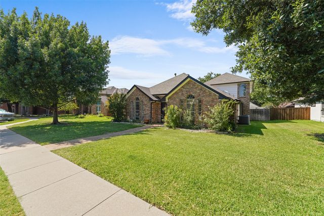 1220 Dentonshire Drive, Carrollton, TX 75007