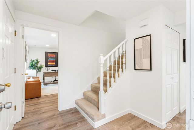 10825 158th Court NE, Redmond, WA 98052