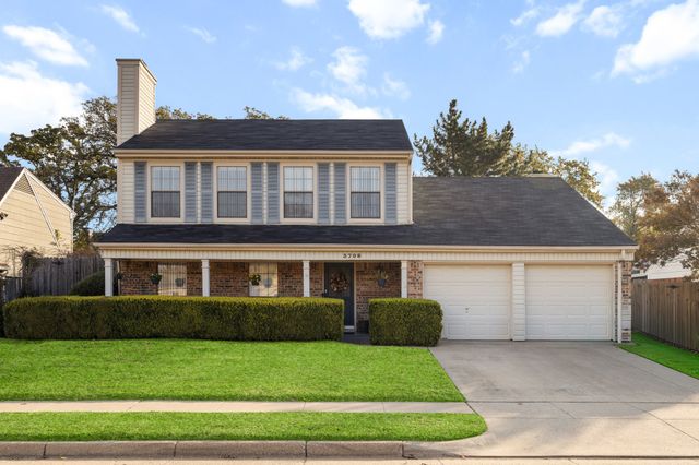 3708 Windsong Lane, Bedford, TX 76021