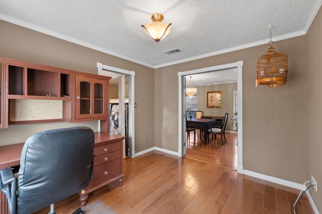 3708 Windsong Lane, Bedford, TX 76021